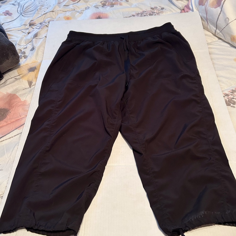Black RBX Capri Pants
